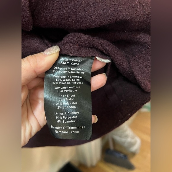 ⚪️Leather and wool blend women’s burgundy and black coat - Picture 4 of 9